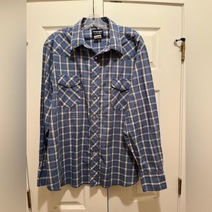 Men’s Wrangler Western Plaid Pearl Snap Shirt. Size XL.